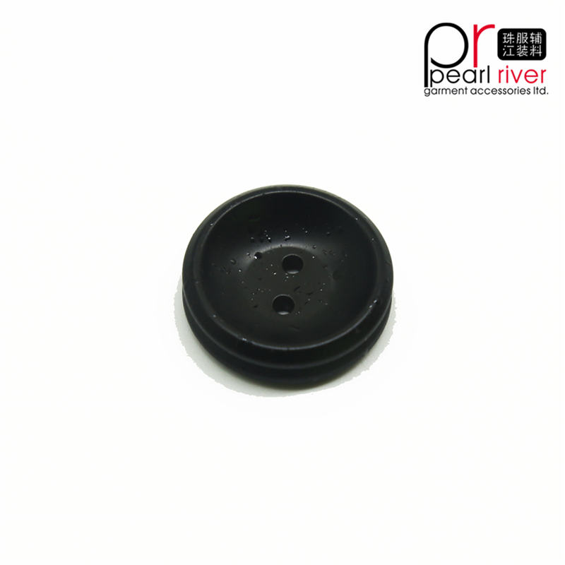 Latest good quality black color round garment button